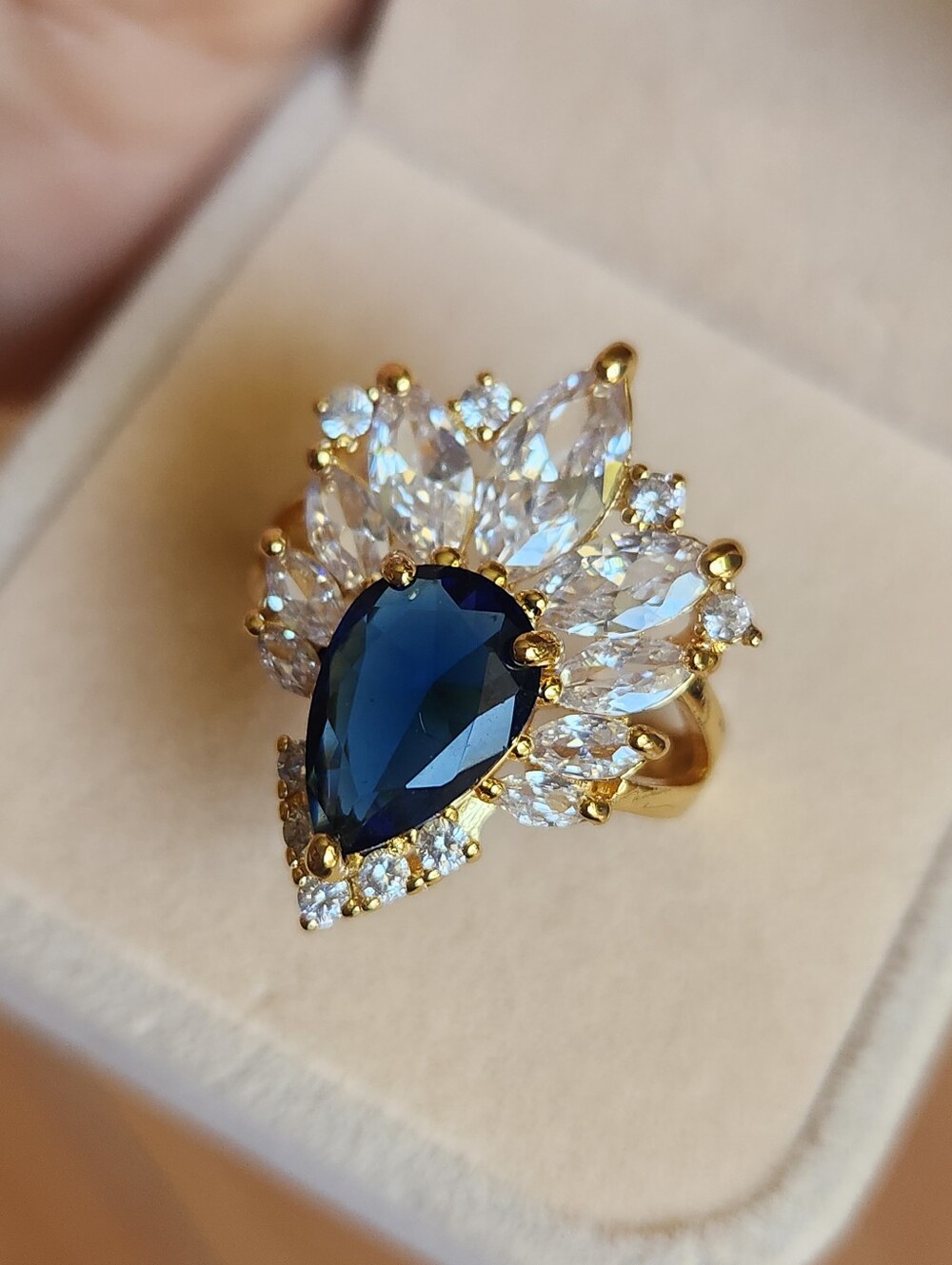 New 18K Gold Plated Pear Cut Blue Sapphire Diamond Ring for Women